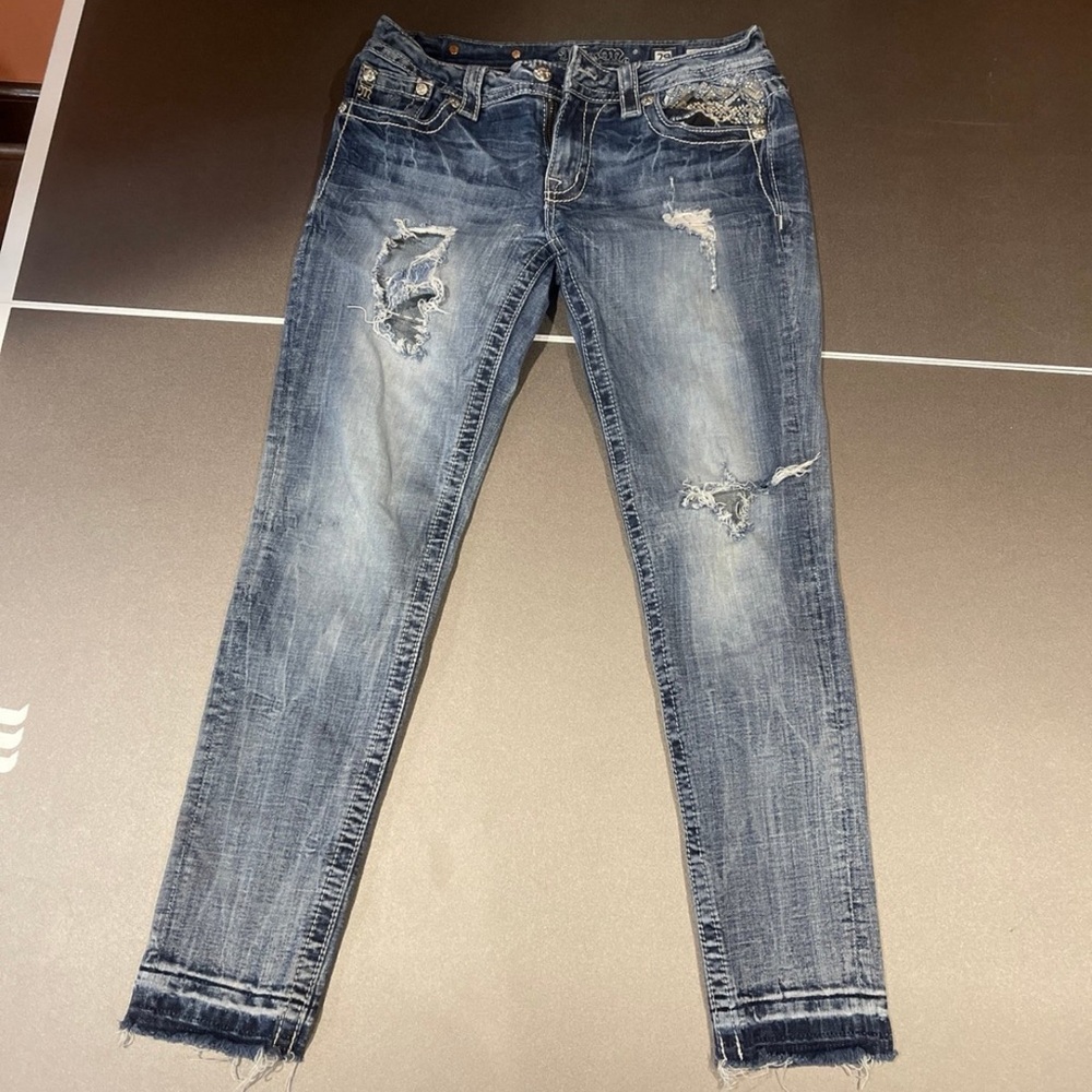 Size 29 miss me jeans